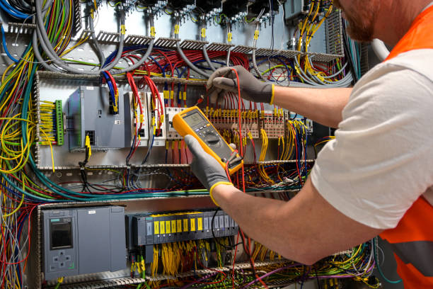 Best Local Electrician Companies  in Crestview, FL